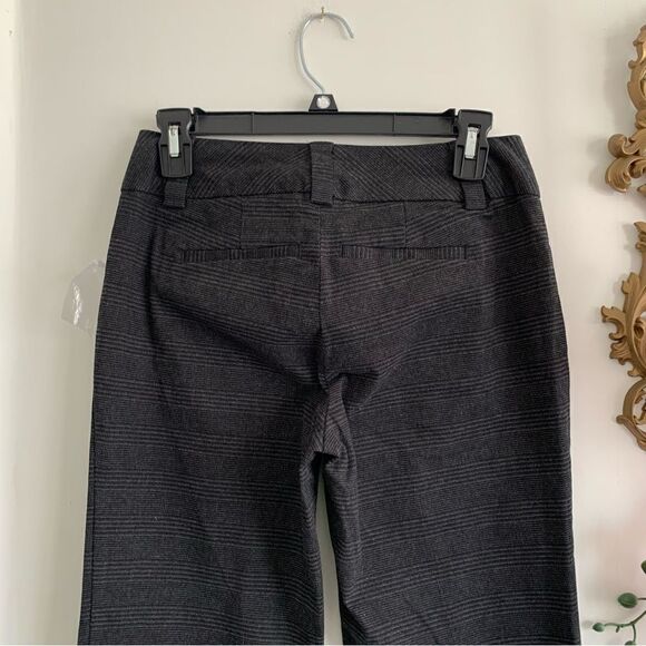 GAP GRAY PLAID PANTS - Picture 10 of 13